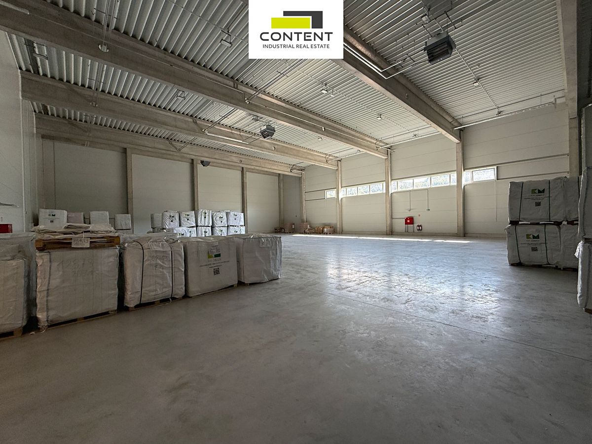 Pronájem skladového prostoru 875 m² – fotografie 2