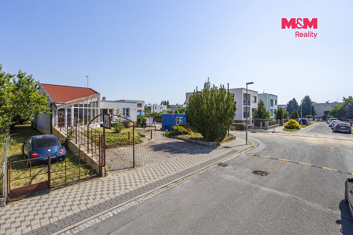 Prodej obchodního prostoru 330 m² – fotografie 3