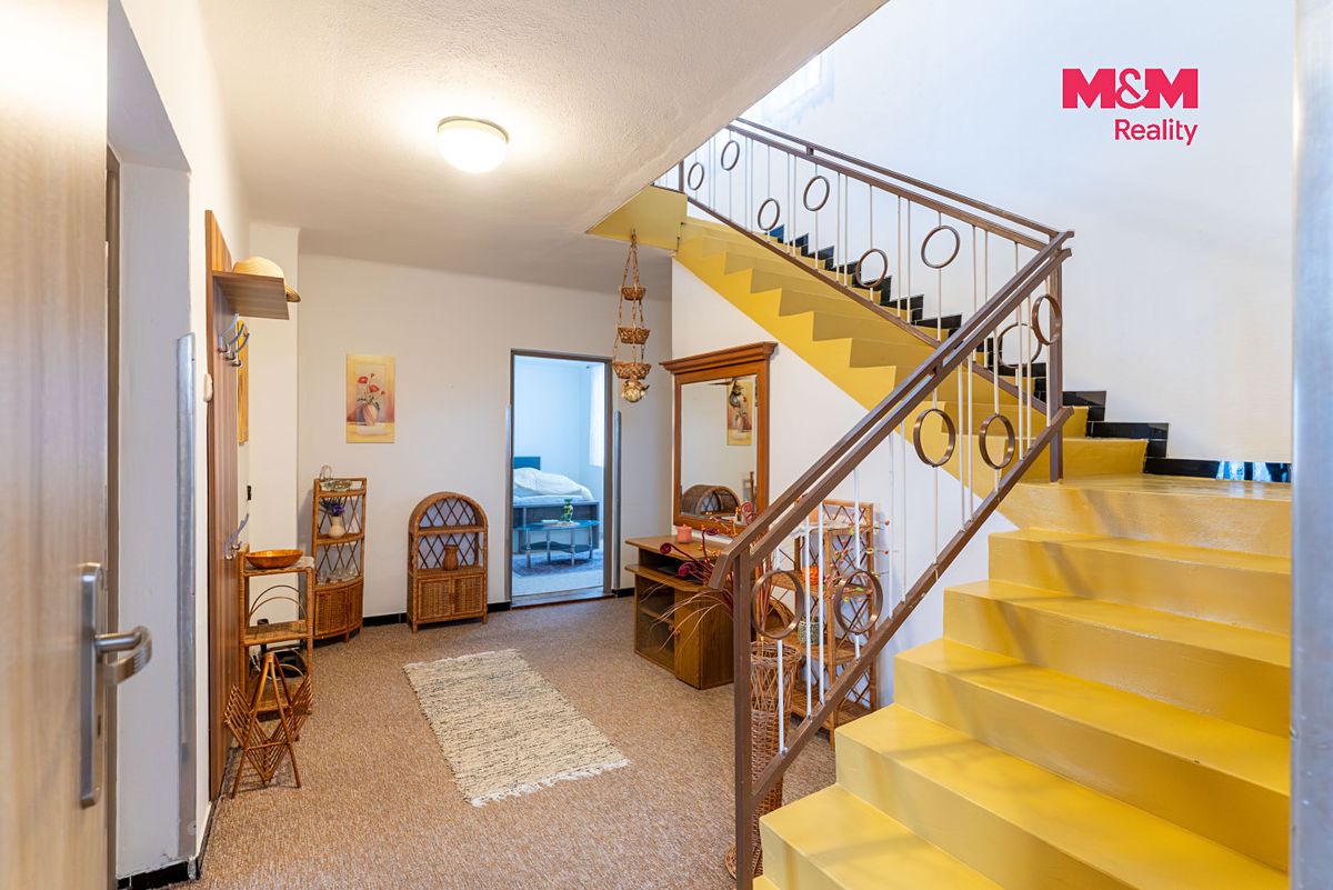 Prodej rodinného domu 180 m², pozemek 4410 m² – fotografie 4