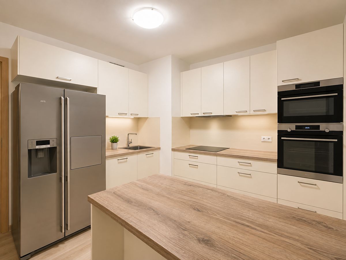 Pronájem bytu 3+kk 86 m²