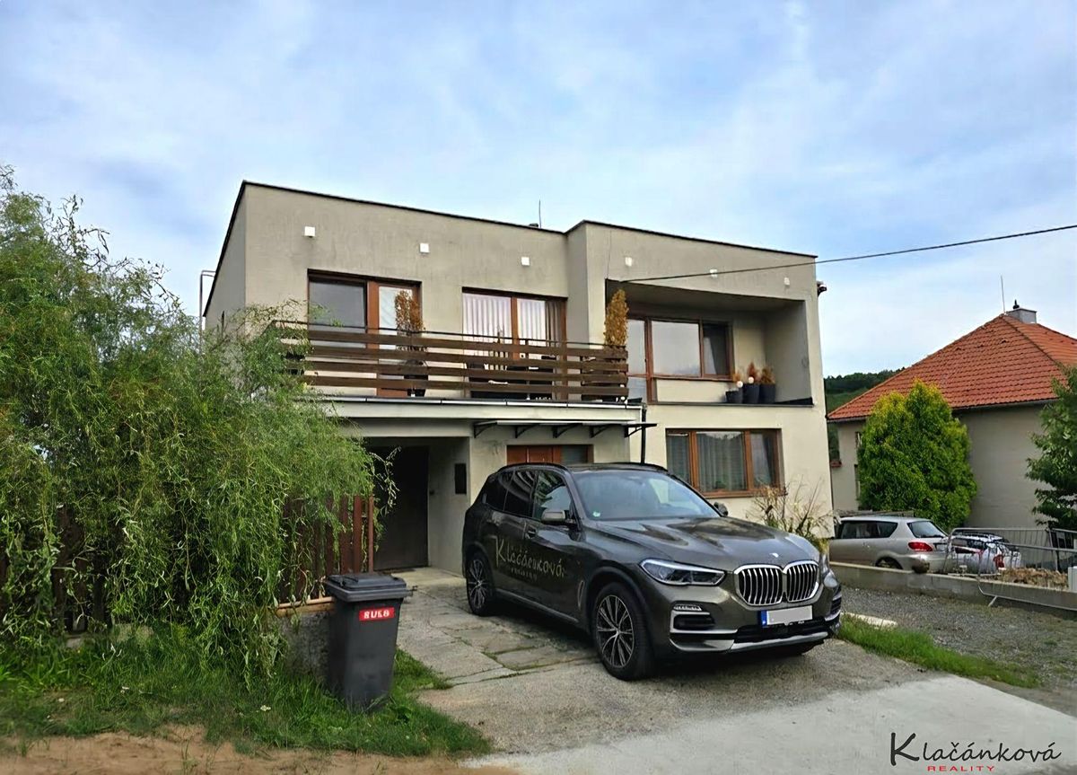 Prodej rodinného domu 250 m², pozemek 706 m²