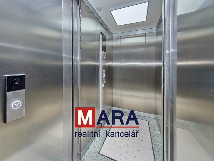 Wohnung 3+kk zum Kauf, 98 m² (28 von 32)