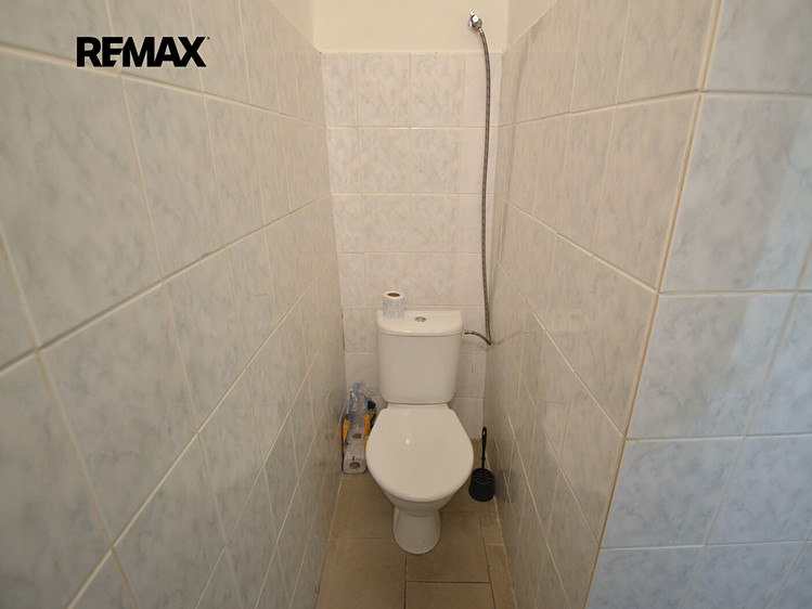 Комерційне приміщення на продаж, 307 м² (55 з 82)