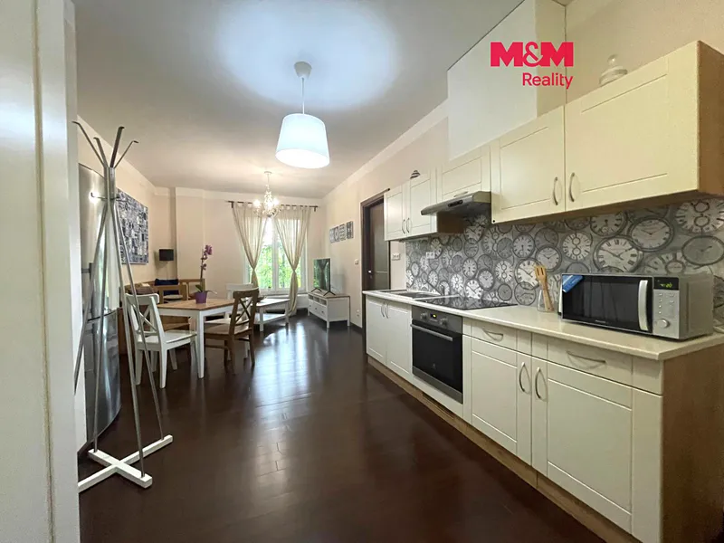 Prodej, Byt 2+kk, 48 m², Karlovy Vary, Chebská