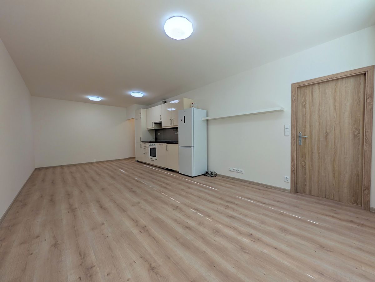Pronájem bytu 2+kk 54 m² – fotografie 5