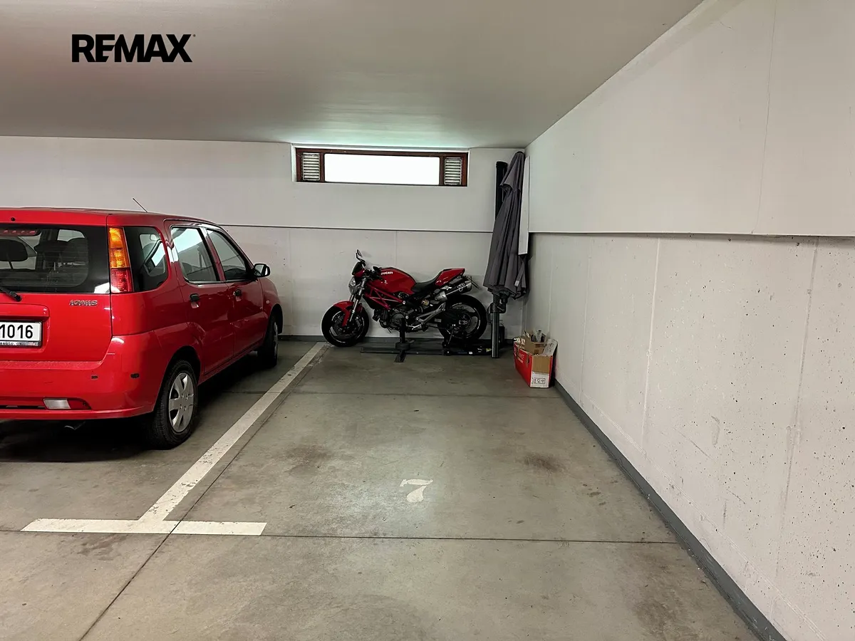 Prodej garážového stání 14 m²