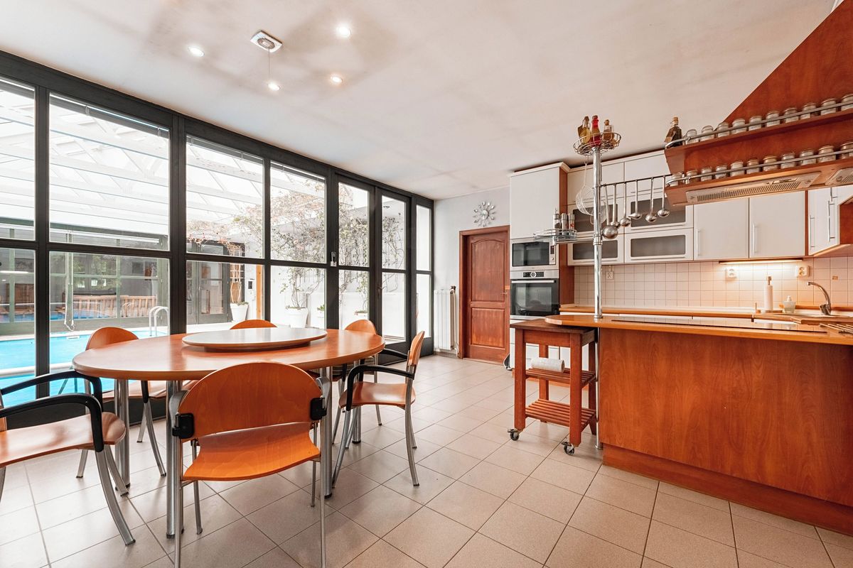 Prodej rodinného domu 215 m², pozemek 5552 m²