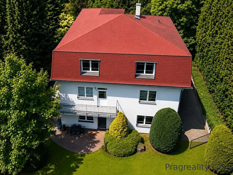 Prodej vily 328 m², pozemek 1000 m², Únětice – náhled fotky 2