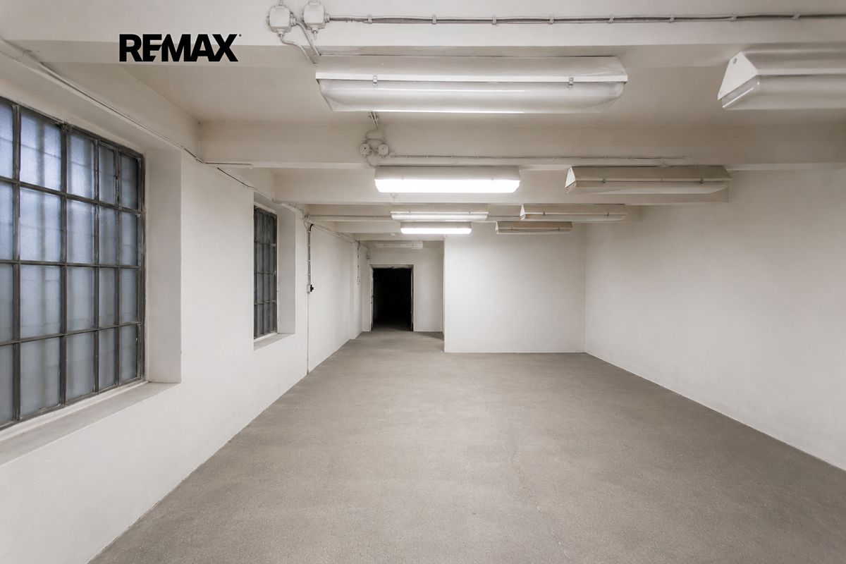 Pronájem skladového prostoru 140 m² – fotografie 4