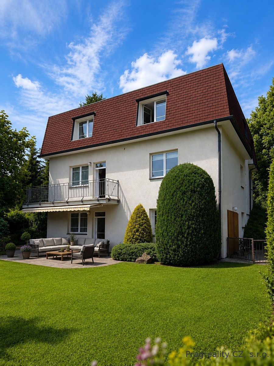 Prodej vily 328 m², pozemek 1000 m² – fotografie 4