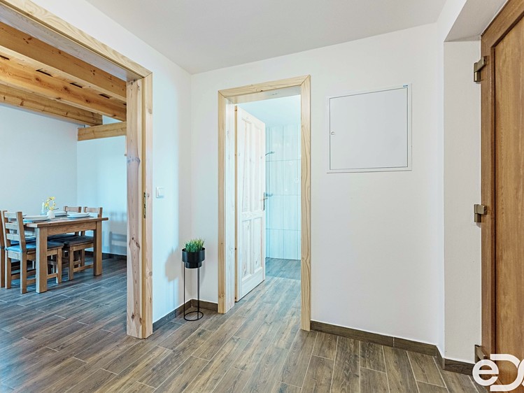 Комерційне приміщення на продаж, 100 м² (23 з 55)
