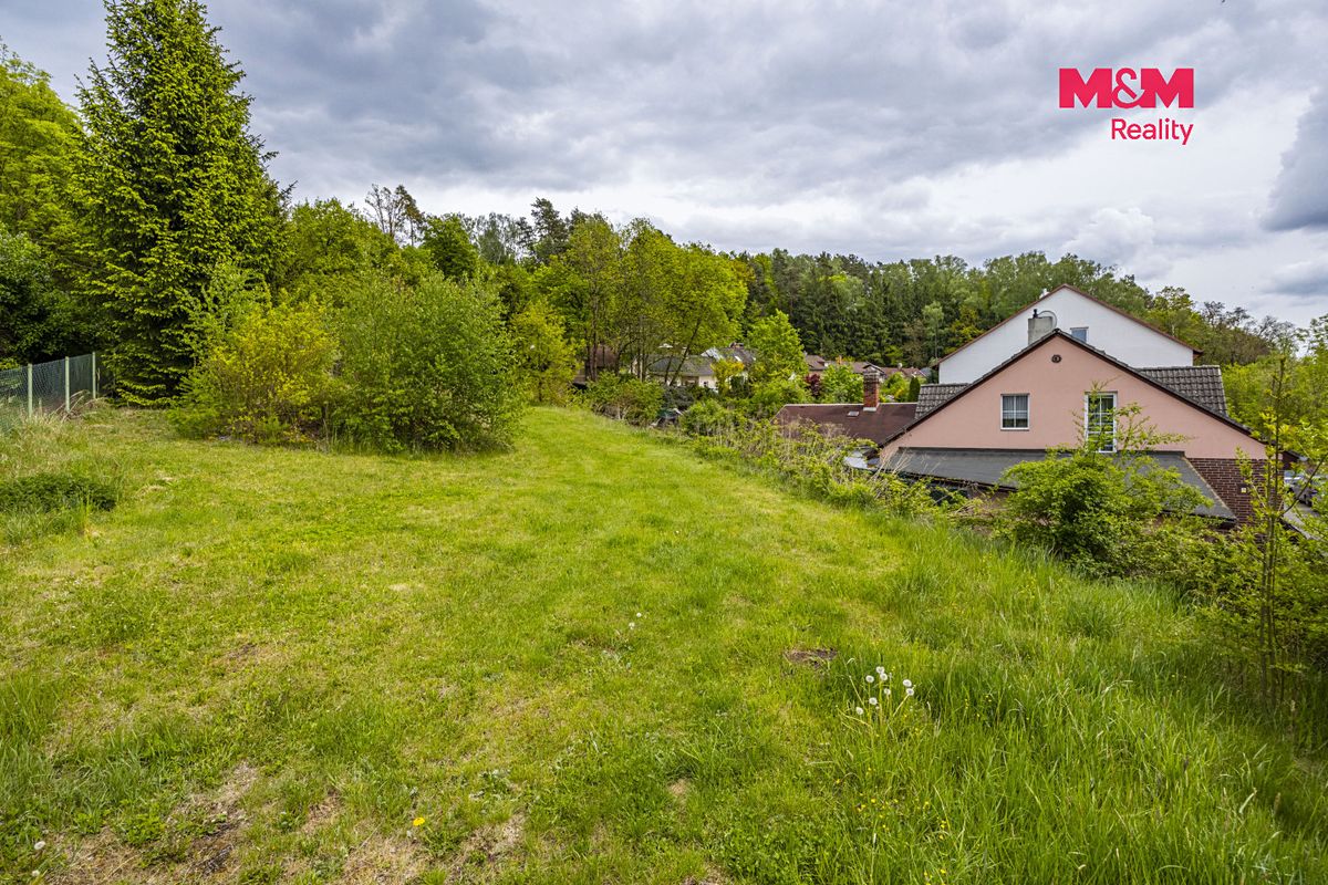 Prodej stavebního pozemku 496 m² – fotografie 3