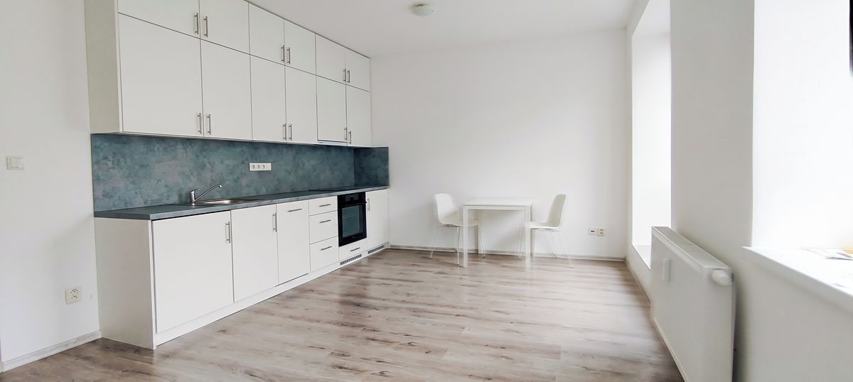 Prodej bytu 1+kk 31 m² – fotografie 2