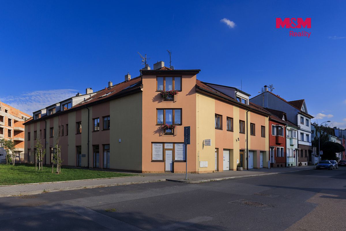 Prodej bytu 4+kk 106 m² – fotografie 3