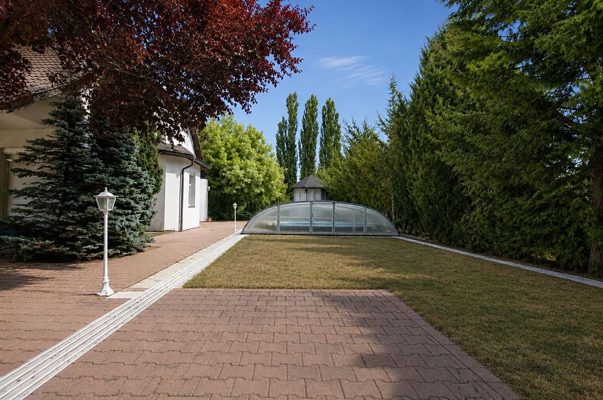 Prodej rodinného domu 216 m², pozemek 2523 m² – fotografie 2