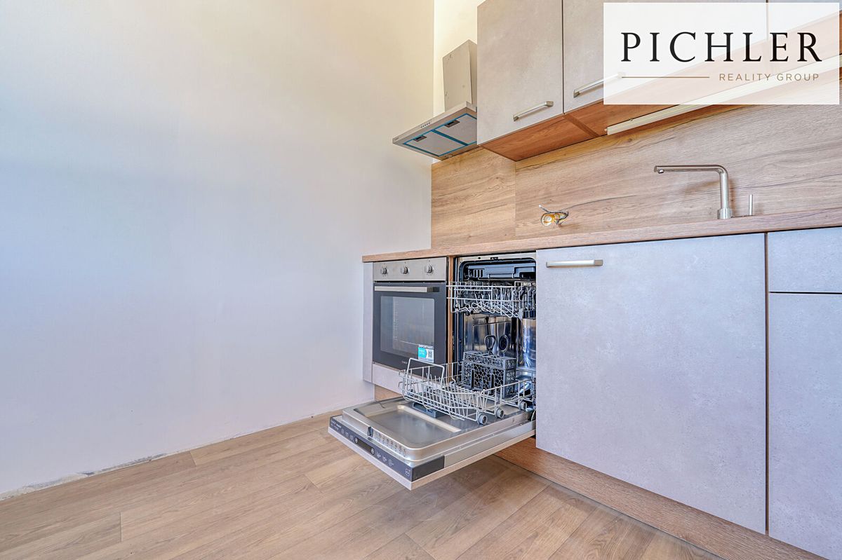 Pronájem bytu 1+kk 35 m² – fotografie 4