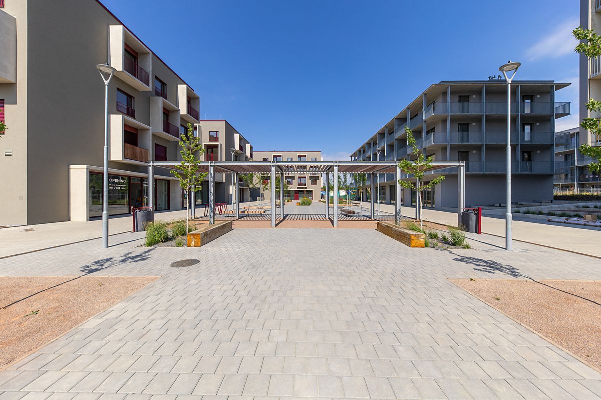 Pronájem bytu 2+kk 51 m² – fotografie 3