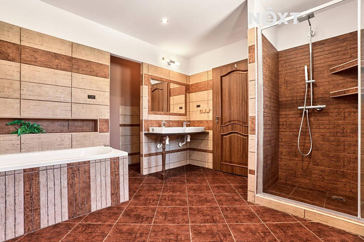 Prodej bytu 6 pokojů a více 134 m² – fotografie 5
