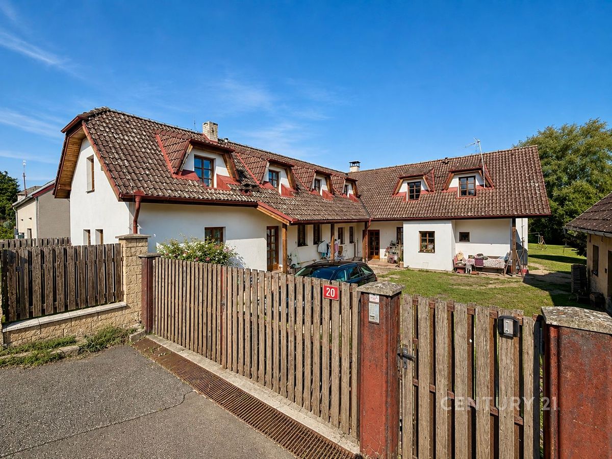 Pronájem bytu 4+1 152 m²