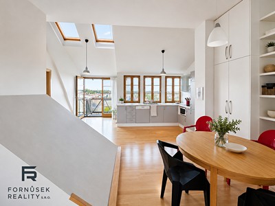 Pronájem bytu 2+kk 75 m²