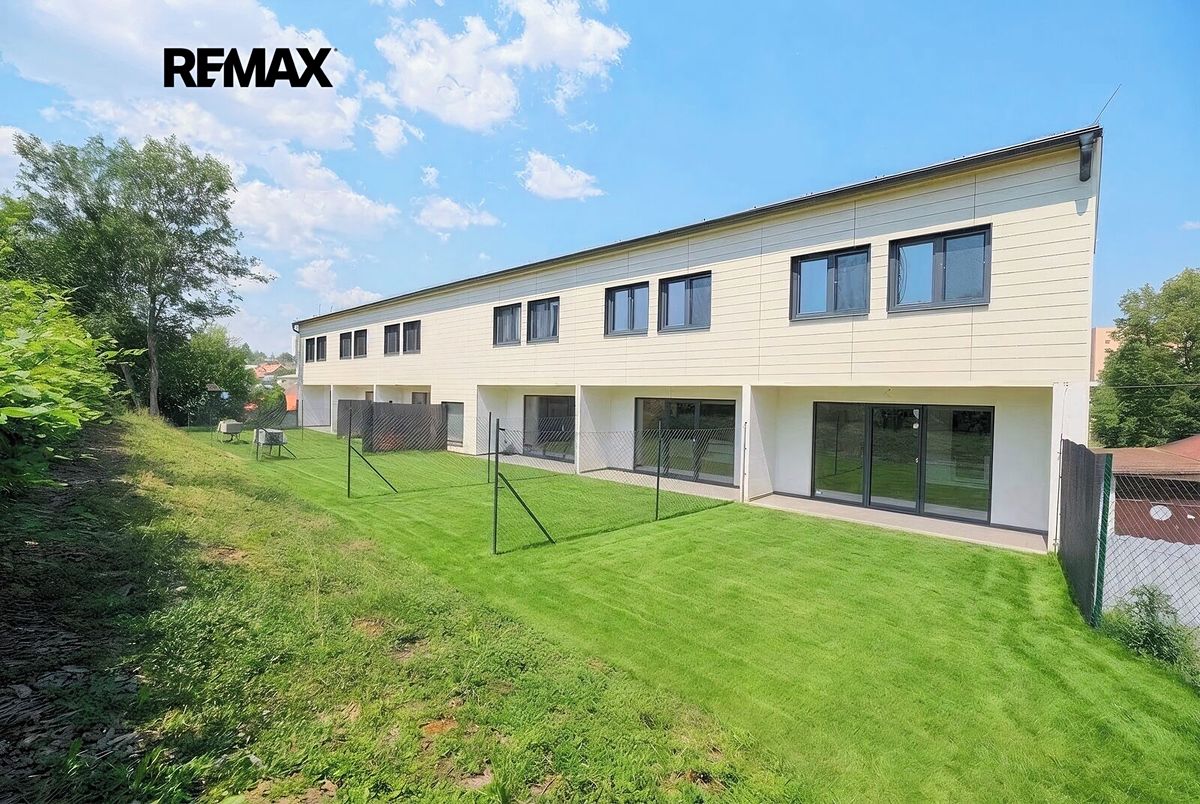 Prodej rodinného domu 86 m², pozemek 18 m²