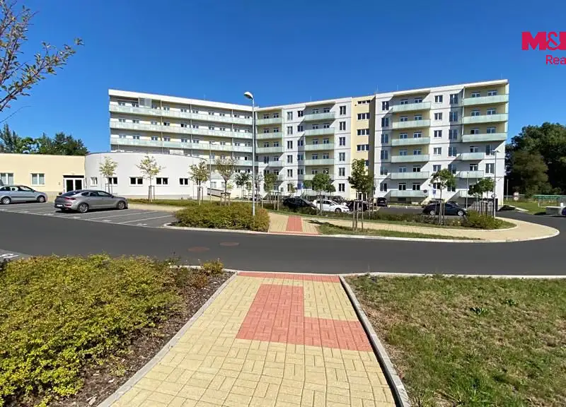 Prodej bytu 2+kk 48 m², Karlovy Vary – náhled fotky 2
