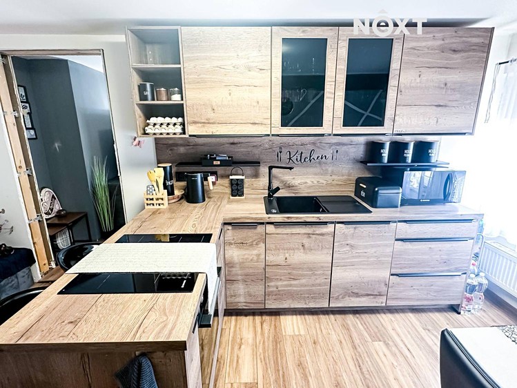 Будинок на продаж, 150 м² (2 з 21)