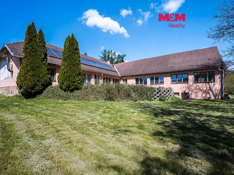 Prodej rodinného domu 298 m², pozemek 1362 m², Bohuslavice u Zlína – náhled fotky 1