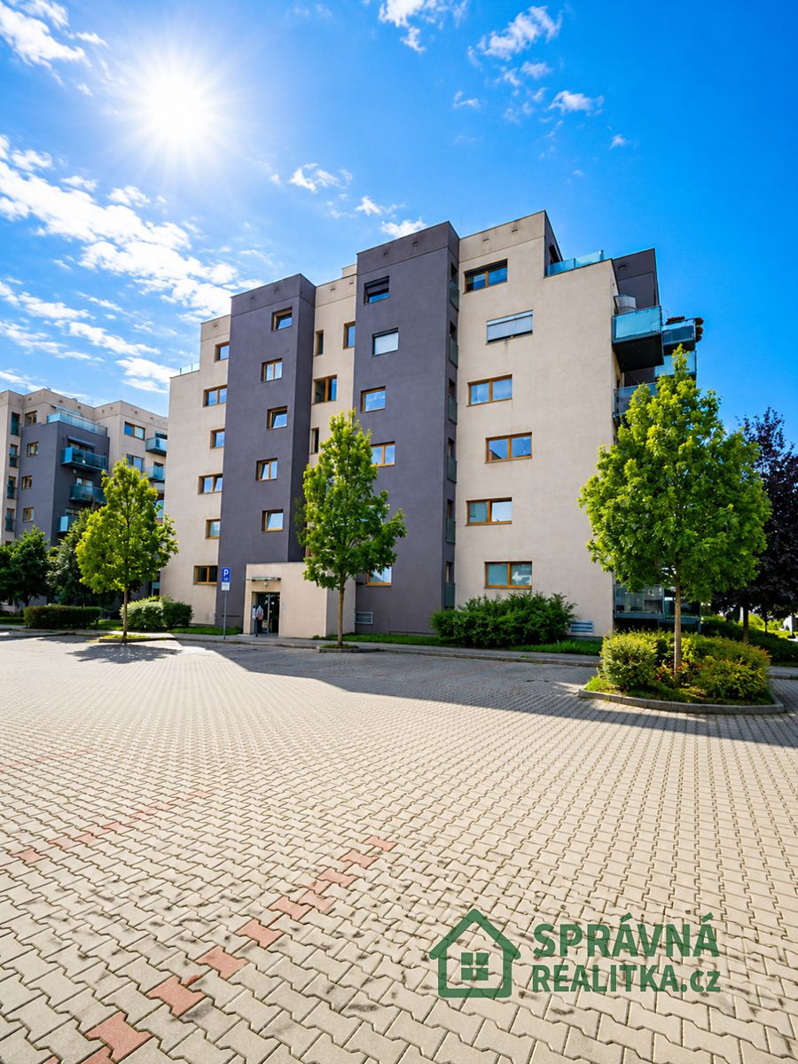 Pronájem bytu 2+kk 61 m²