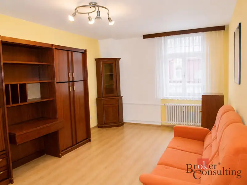 Prodej bytu 3+1 87 m², Karlovy Vary – náhled fotky 2