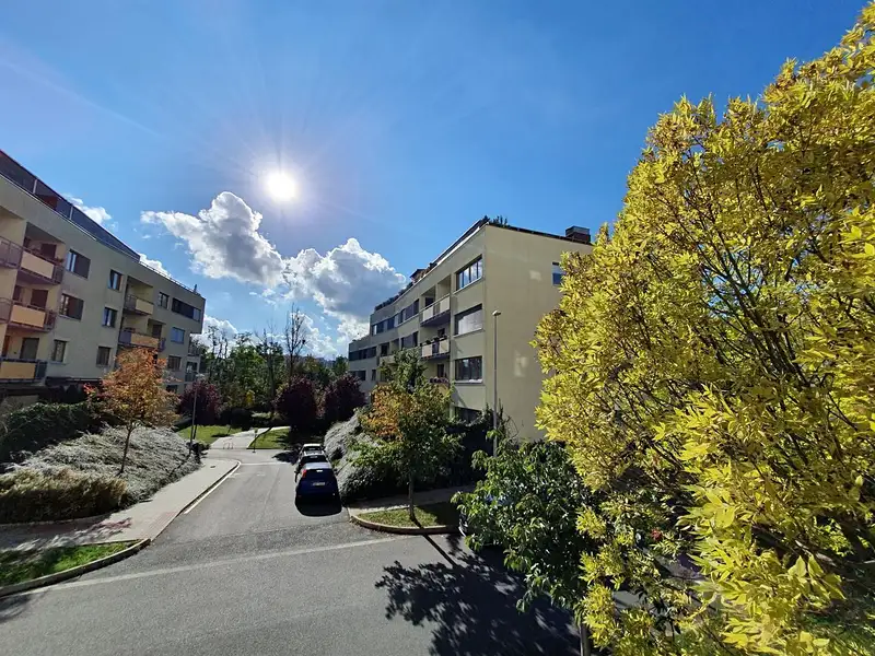 Pronájem bytu 1+kk 34 m², Praha – náhled fotky 1