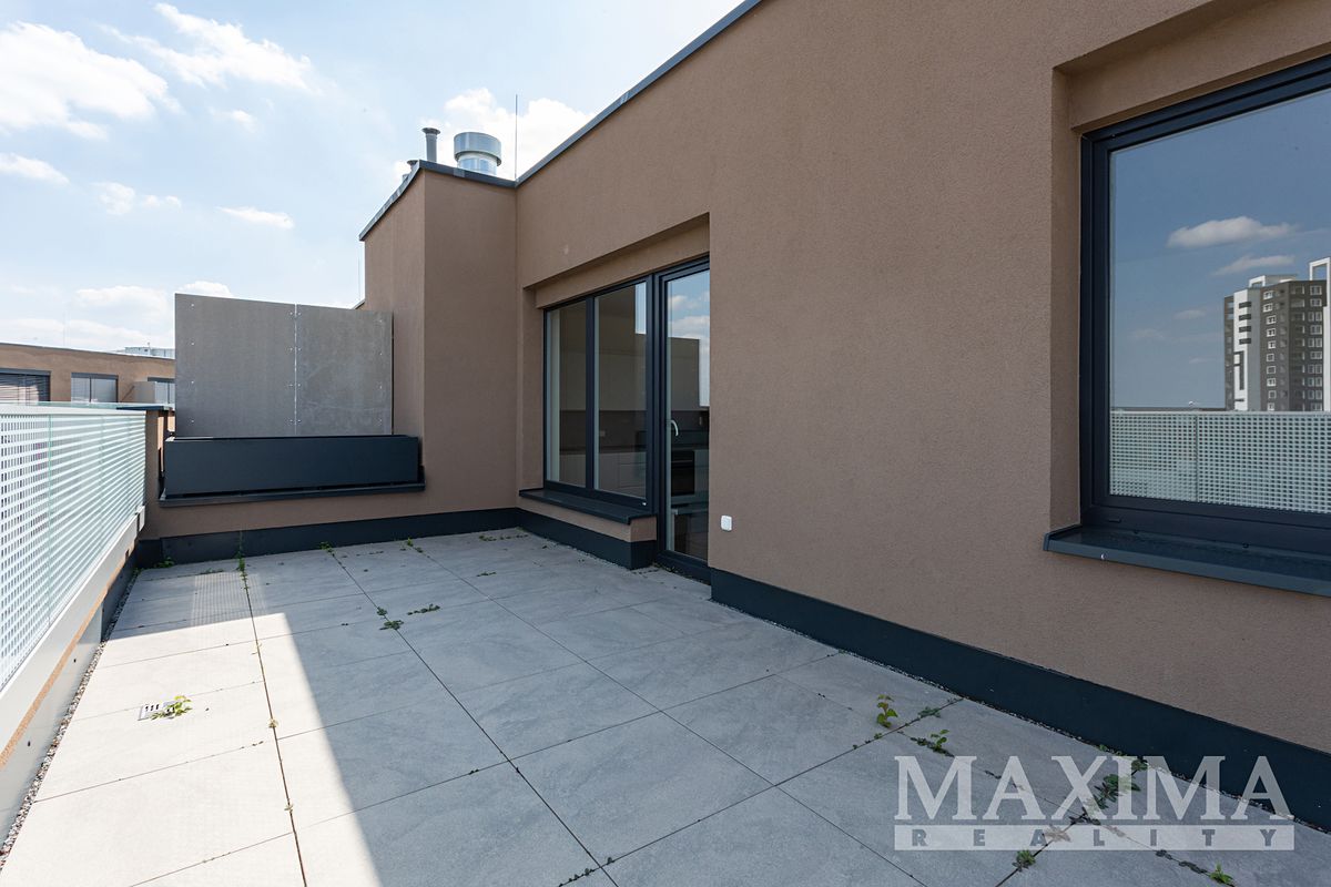 Pronájem bytu 3+kk 75 m² – fotografie 4