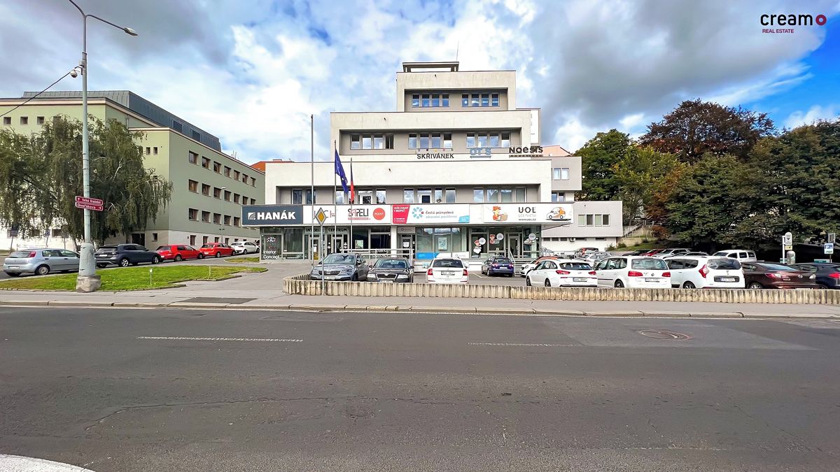 Pronájem kanceláře 73 m² – fotografie 4