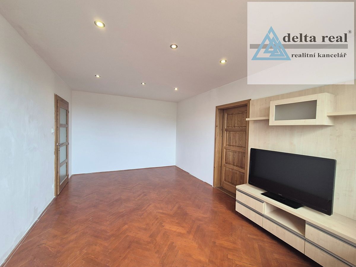 Pronájem bytu 2+1 52 m² – fotografie 2