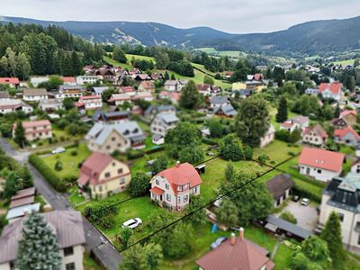 Prodej rodinného domu 180 m², pozemek 975 m²