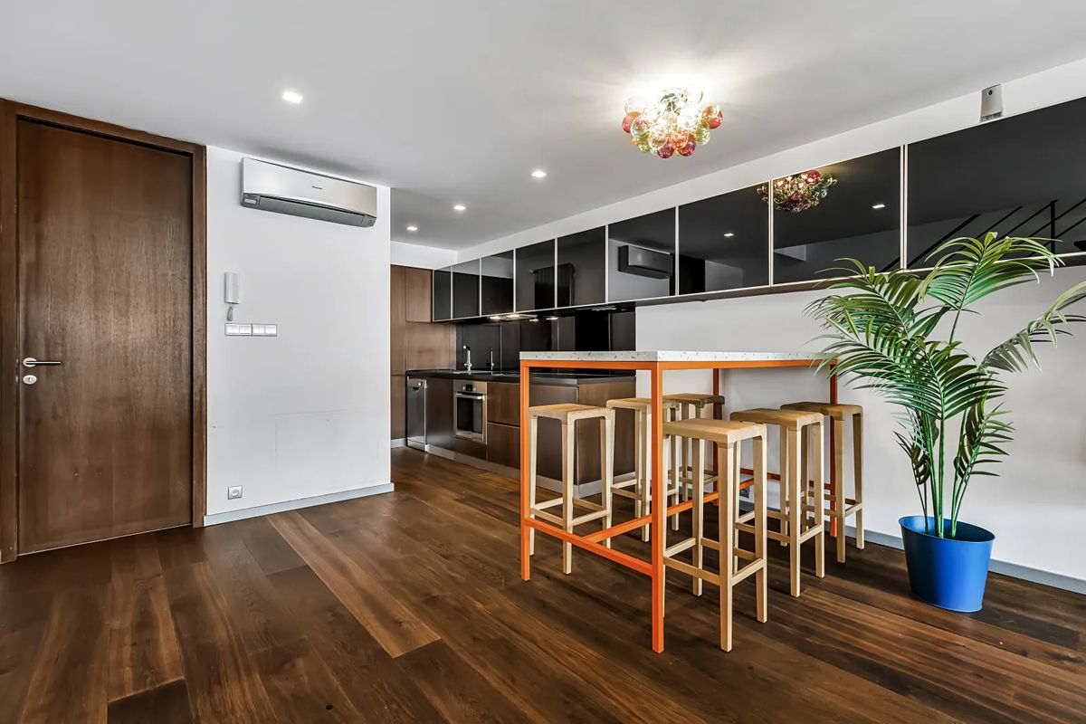 Pronájem kanceláře 175 m² – fotografie 2