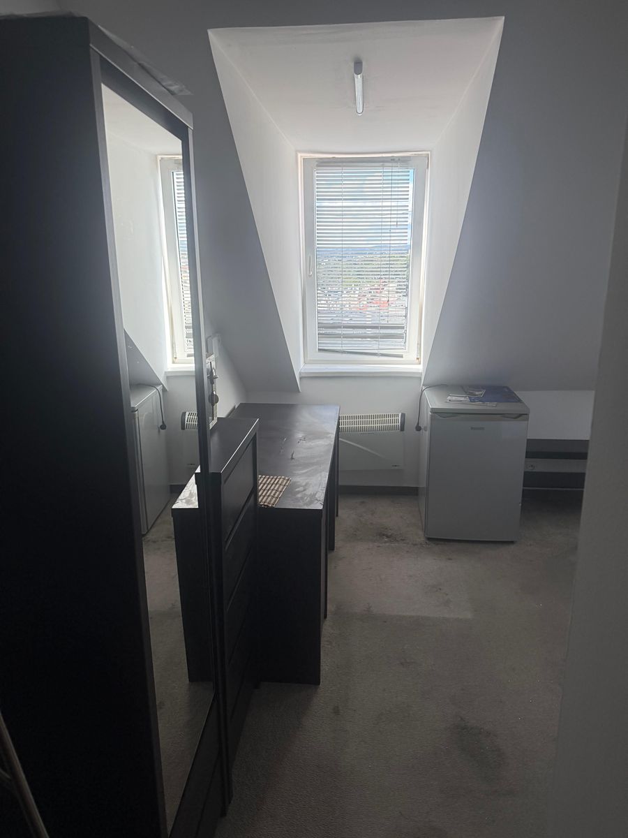Pronájem bytu 1+kk 21 m² – fotografie 3