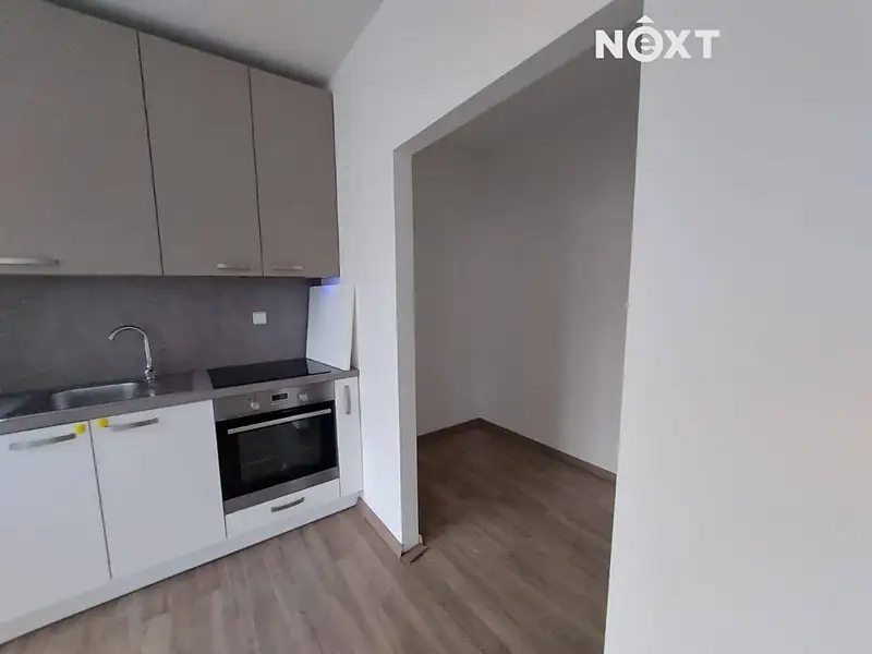 Pronájem bytu 4+kk 90 m², Zlín – náhled fotky 3