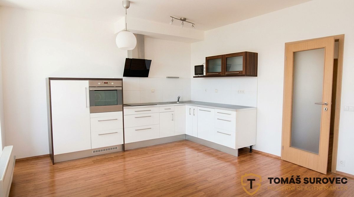 Pronájem bytu 3+kk 82 m²