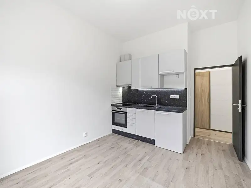 Prodej bytu 2+kk 39 m², Praha – náhled fotky 2