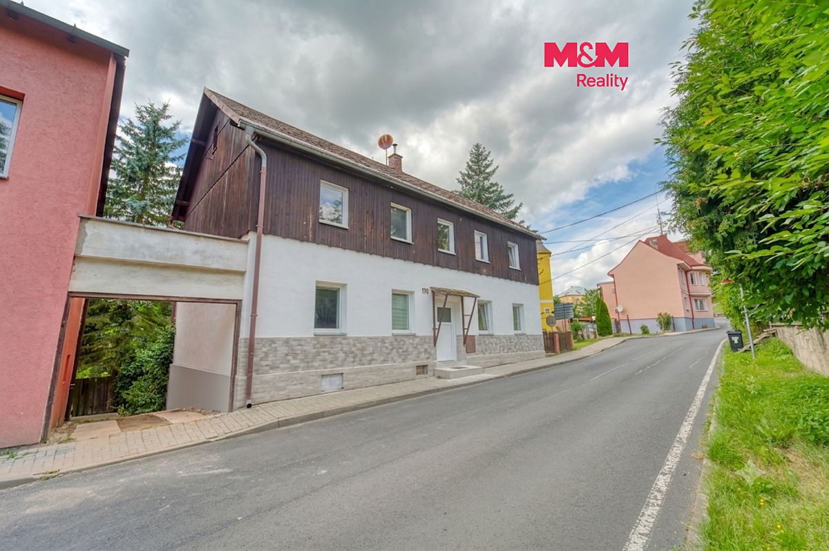 Prodej rodinného domu 151 m², pozemek 228 m²