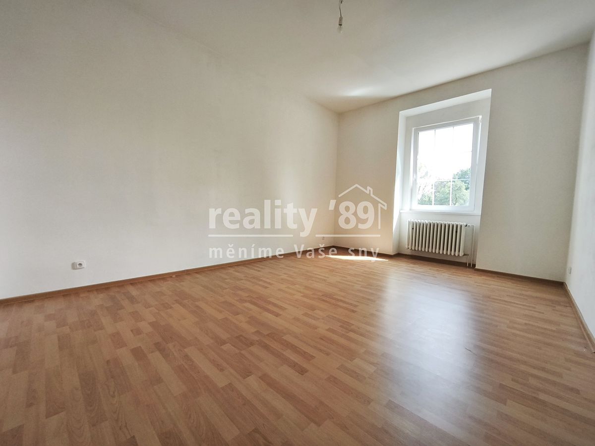 Pronájem bytu 3+1 91 m² – fotografie 5