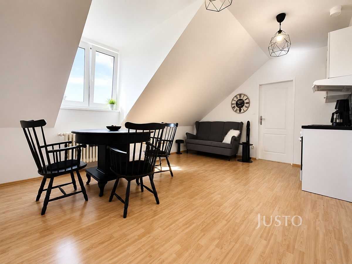 Prodej bytu 4+kk 71 m²