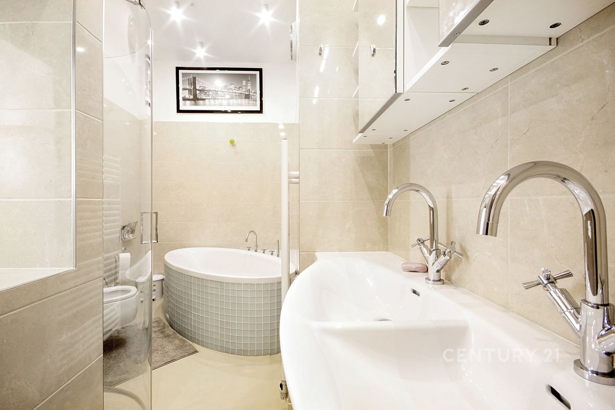 Prodej bytu 2+kk 65 m² – fotografie 2