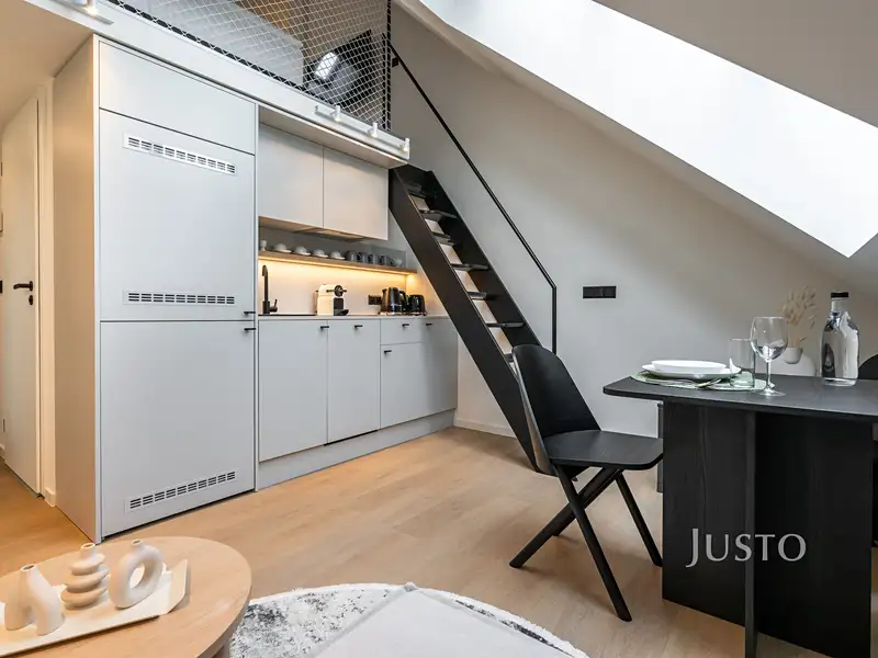 Prodej bytu 1+kk 28 m², Praha – náhled fotky 1