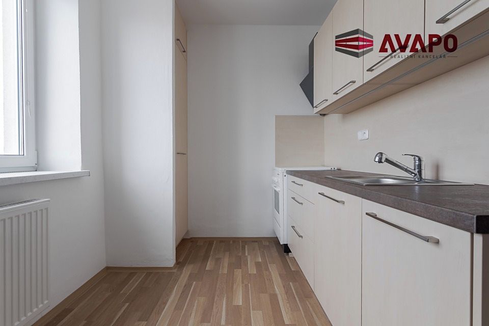 Pronájem bytu 2+1 58 m² – fotografie 4