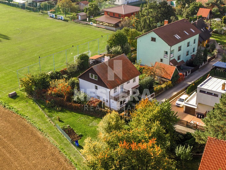 Haus zum Kauf, 240 m² (28 von 29)