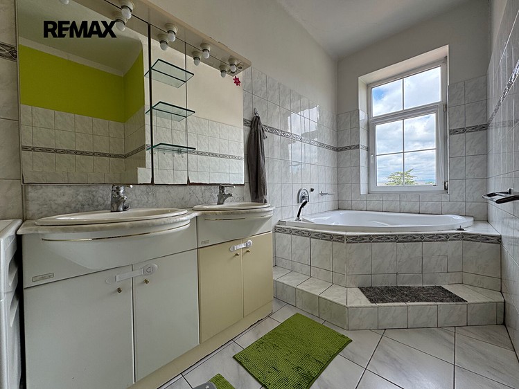 Gewerbefläche zum Kauf, 349 m² (48 von 77)