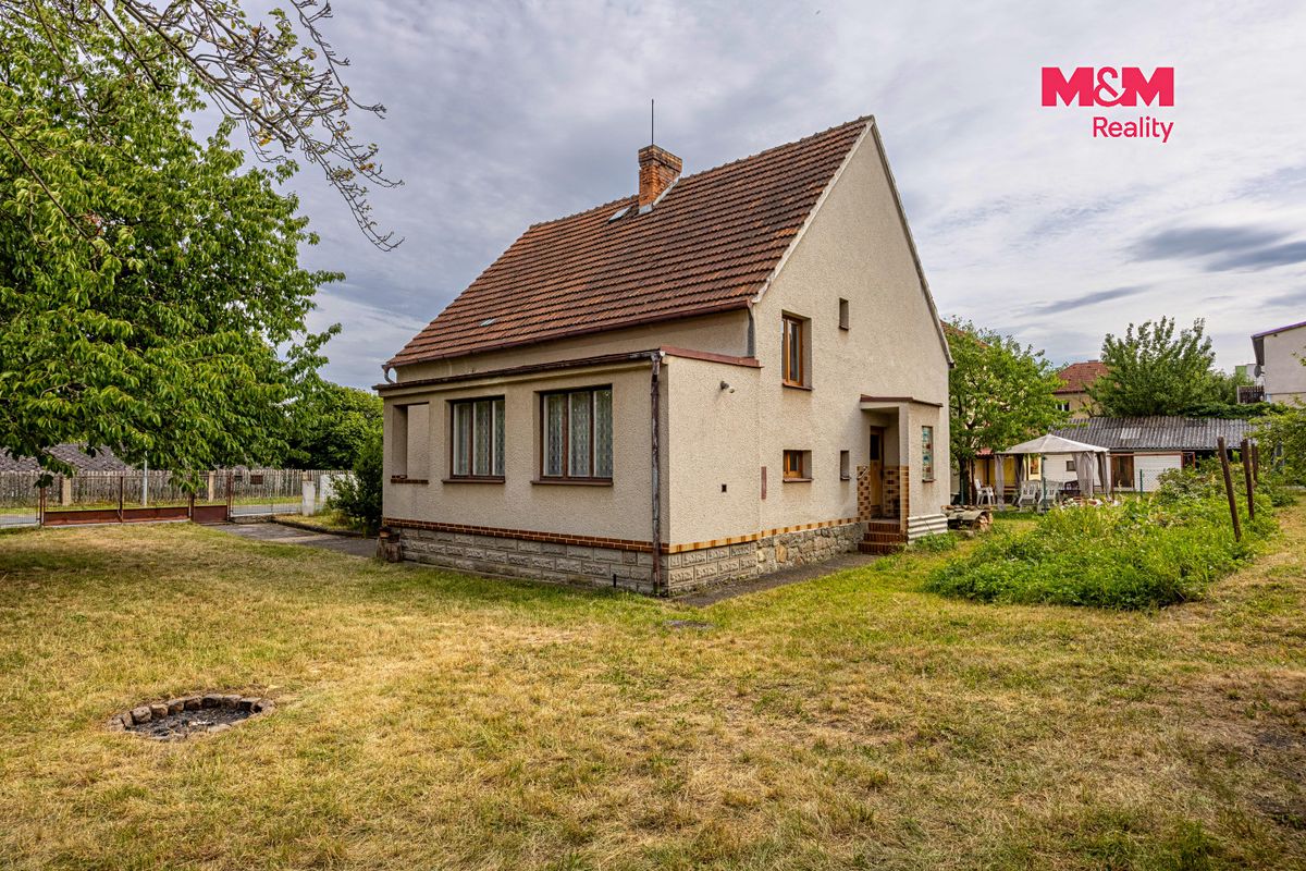 Prodej rodinného domu 180 m², pozemek 1391 m² – fotografie 5