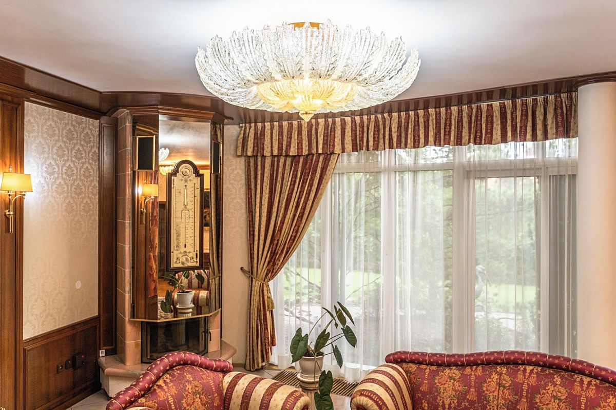 Pronájem rodinného domu 390 m², pozemek 1510 m² – fotografie 4